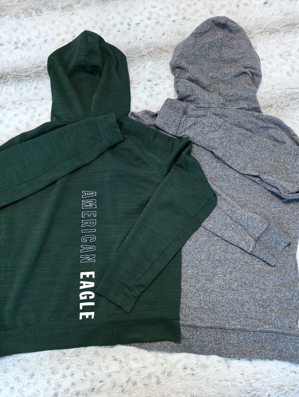American Eagle Outfitters Men's Hoodies SMALL